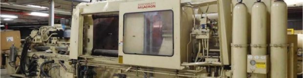 Cincinnati Milacron Injection Machine